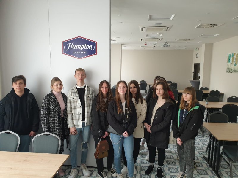 2022_03_29_Spotkanie_z_Hiltonem_6