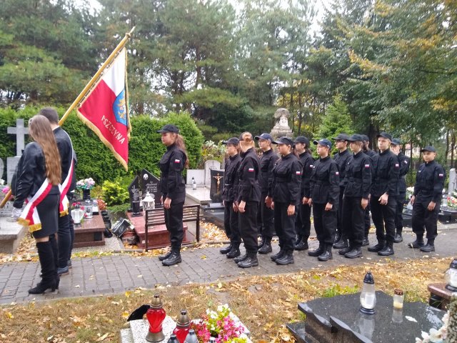Uroczystosc_oznaczeniem_znakiem_pamieci_Tobie_Polsko_2